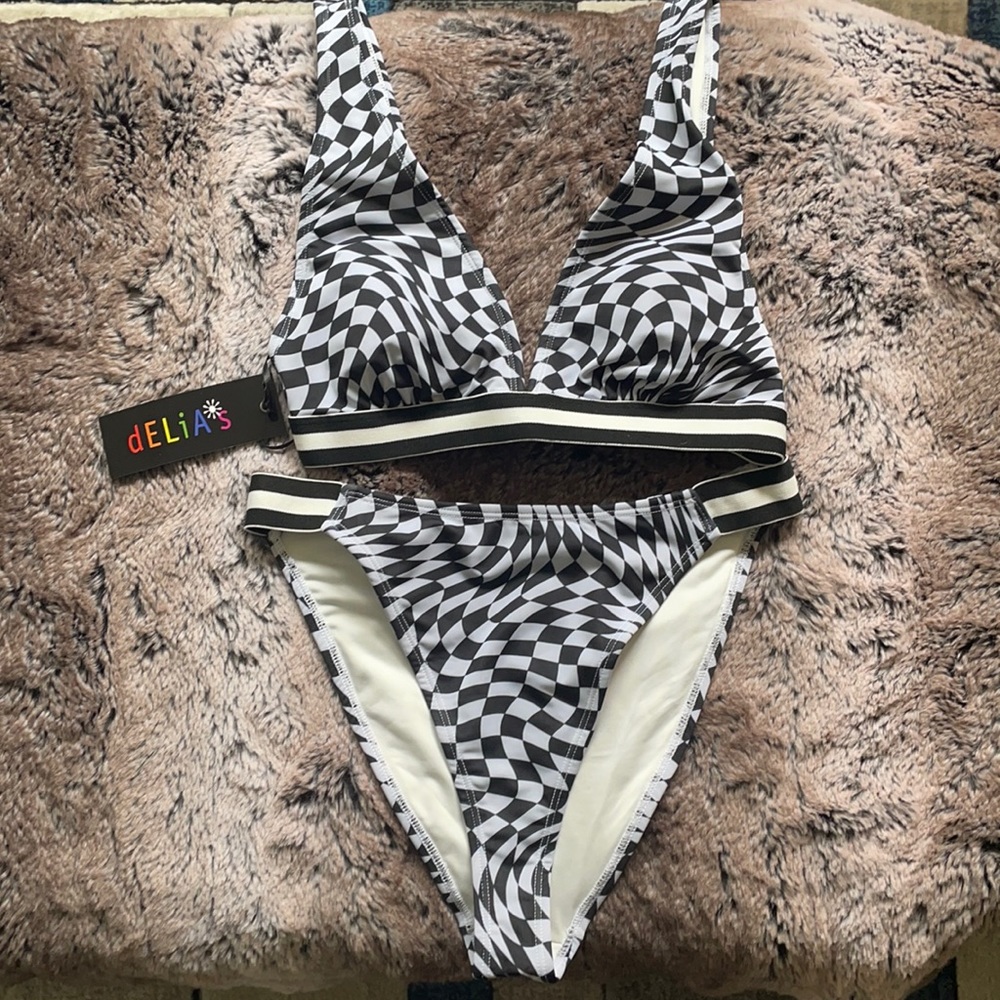 Delias Warped bikini set NEW